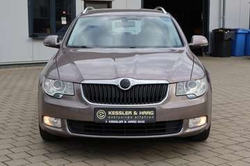 Skoda Superb Combi Ambition – Bild 3