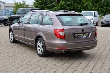Skoda Superb Combi Ambition – Bild 7