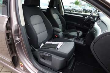 Skoda Superb Combi Ambition – Bild 11