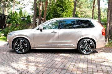 Volvo XC90 B&W ULTIMATE BRIGHT MASSAGE 4C STNDHZ ANHKP – image 6