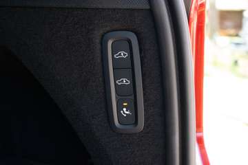 Volvo XC90 B&W ULTIMATE BRIGHT MASSAGE 4C STNDHZ ANHKP – image 23