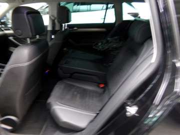 Volkswagen Passat Variant Elegance – Bild 13