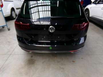 Volkswagen Passat Variant Elegance – Bild 14