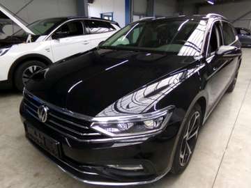 Volkswagen Passat Variant Elegance – Bild 23