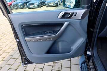 Ford Ranger 3.2d 4x4 Limited#AHK#ROLLO#220V# – Bild 13
