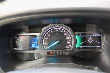 Ford Ranger 3.2d 4x4 Limited#AHK#ROLLO#220V# – Bild 15