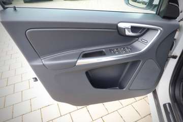 Volvo XC60#MOMENTUM#AHK#2HD#ACC#PANO# – Bild 9