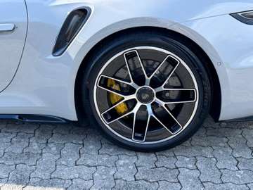 Porsche 911 Turbo S – image 4