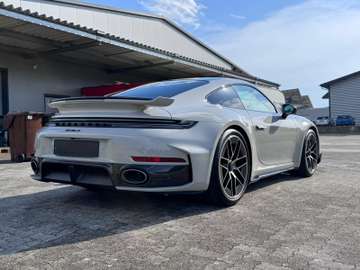 Porsche 911 Turbo S – image 10