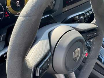Porsche 911 Turbo S – image 20