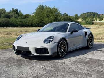 Porsche 911 Turbo S – image 28