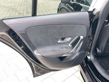Mercedes-Benz 220 d 8G-DCT AMG-Line/Night/Pano/LED – Bild 22