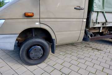 Mercedes-Benz Sprinter 413 CDI 4x4#AUTOMATIK#PRITSCHE# – Bild 28