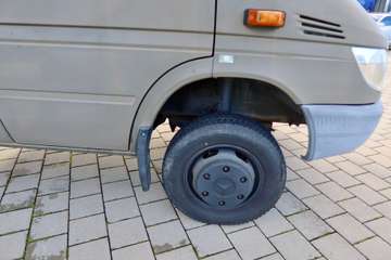 Mercedes-Benz Sprinter 413 CDI 4x4#AUTOMATIK#PRITSCHE# – Bild 29