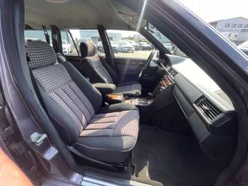 Mercedes-Benz TE-24 W124 Fahrbereit/Gepflegt/7-Sitzer – Bild 17