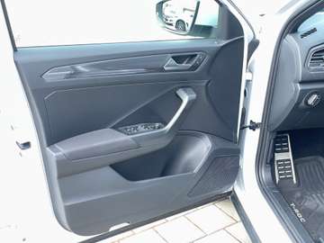 Volkswagen T-Roc Sport 4Motion R-Line/Pano/Business/RCam/1Hnd – Bild 10