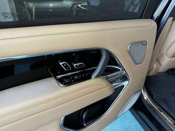 Land Rover Range Rover Autobiography 350D LWB For Export – Bild 18