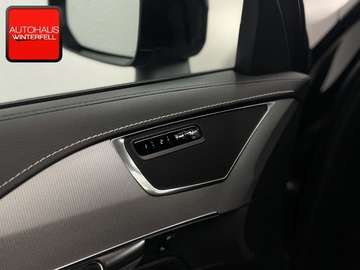 Volvo XC90 B6 B R-DESIGN AWD 7SITZ+22Z+AHK+LUFT+MEMO+ – Bild 13