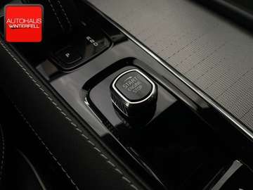 Volvo XC90 B6 B R-DESIGN AWD 7SITZ+22Z+AHK+LUFT+MEMO+ – Bild 28