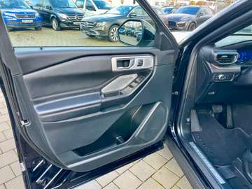 Ford Explorer 3.0 Platinum Plug-in-Hybrid 4x4 Voll – Bild 9