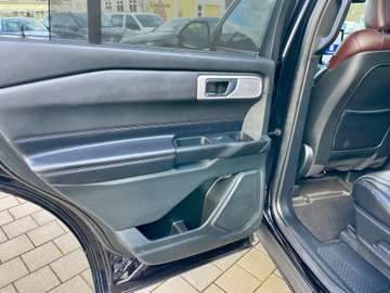 Ford Explorer 3.0 Platinum Plug-in-Hybrid 4x4 Voll – Bild 20