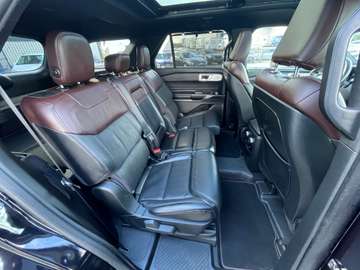 Ford Explorer 3.0 Platinum Plug-in-Hybrid 4x4 Voll – Bild 26