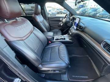 Ford Explorer 3.0 Platinum Plug-in-Hybrid 4x4 Voll – Bild 17