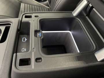Land Rover Discovery D300 R-Dynamic HSE AHK FAMILY PACK 22 – Bild 14