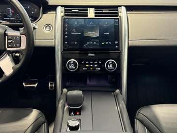Land Rover Discovery D300 R-Dynamic HSE AHK FAMILY PACK 22 – Bild 10