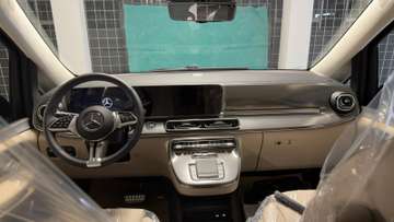 Mercedes-Benz V 300 d 4MATIC EXCLUSIVE lang – Bild 6