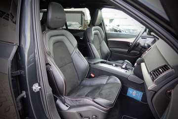 Volvo XC90 B6 R-Design AWD#1HD#ACC#B&W#PANO#22"# – image 12