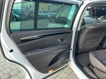 Renault Espace V1.6dCi InitialeParis ACC DSG 1Hand – Bild 19