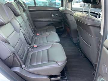 Renault Espace V1.6dCi InitialeParis ACC DSG 1Hand – Bild 18