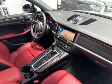 Porsche MACAN 2.0 PANO ACC CHRONO KEY-GO 360°CAM 21" – image 2