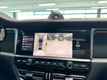 Porsche MACAN 2.0 PANO ACC CHRONO KEY-GO 360°CAM 21" – image 11