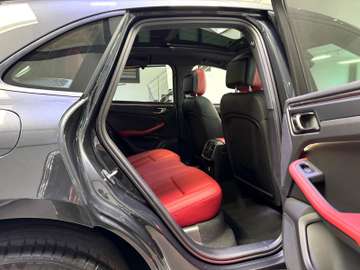 Porsche MACAN 2.0 PANO ACC CHRONO KEY-GO 360°CAM 21" – image 20