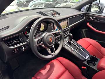 Porsche MACAN 2.0 PANO ACC CHRONO KEY-GO 360°CAM 21" – image 4
