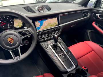 Porsche MACAN 2.0 PANO ACC CHRONO KEY-GO 360°CAM 21" – image 8