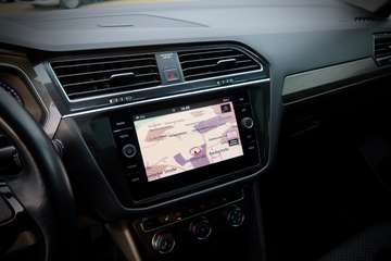 Volkswagen Tiguan Allspace 2.0TDI 4Motion#Comfortline#AHK#PANO – Bild 16