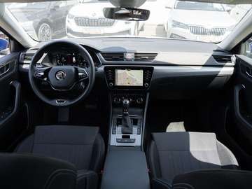 Skoda Superb Combi 2.0 TDI Style DSG AHK+MATRIX+RFK+AC – Bild 5