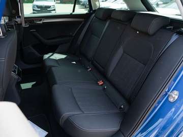 Skoda Superb Combi 2.0 TDI Style DSG AHK+MATRIX+RFK+AC – Bild 7