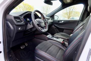Ford Kuga 2.5 Duratec Hybrid ST-Line X B&O/Key-Go/TOP – Bild 11
