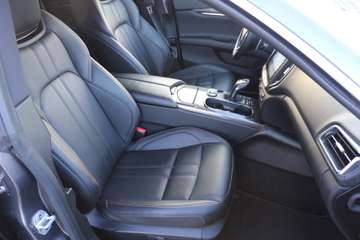 Maserati Ghibli GranSport* Premium Winter-Packet HK-Sound – Bild 19