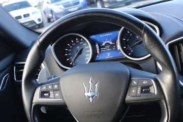 Maserati Ghibli GranSport* Premium Winter-Packet HK-Sound – Bild 15