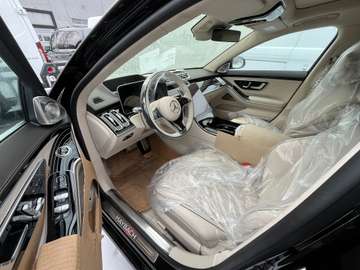 Mercedes-Benz Maybach S 680 4Matic – Bild 5