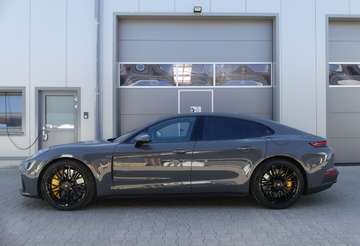 Porsche Panamera Turbo E-Hybrid, ACTIVE RIDE, BURMESTER – image 1