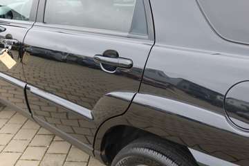 Kia Sportage 2.0 LX 2WD#1HAND#SCHECKHEFT#AHK – Bild 20