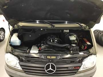 Mercedes-Benz Sprinter Kasten 313 CDI 4x4, 129 PS – Bild 15