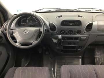 Mercedes-Benz Sprinter Kasten 313 CDI 4x4, 129 PS – Bild 7