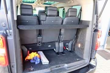 Citroën Spacetourer 2.0 BlueHDi S&S#Shine#8Sitze#AHK#1HD# – Bild 22